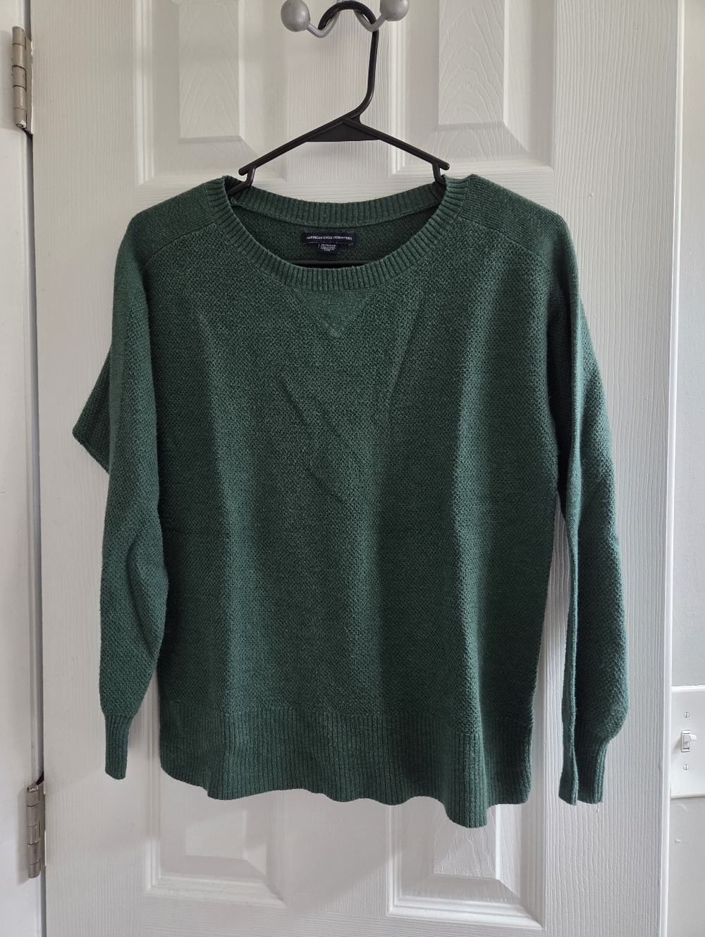 American Eagle Outfitters Women's Dark Green Crewneck Sweater
